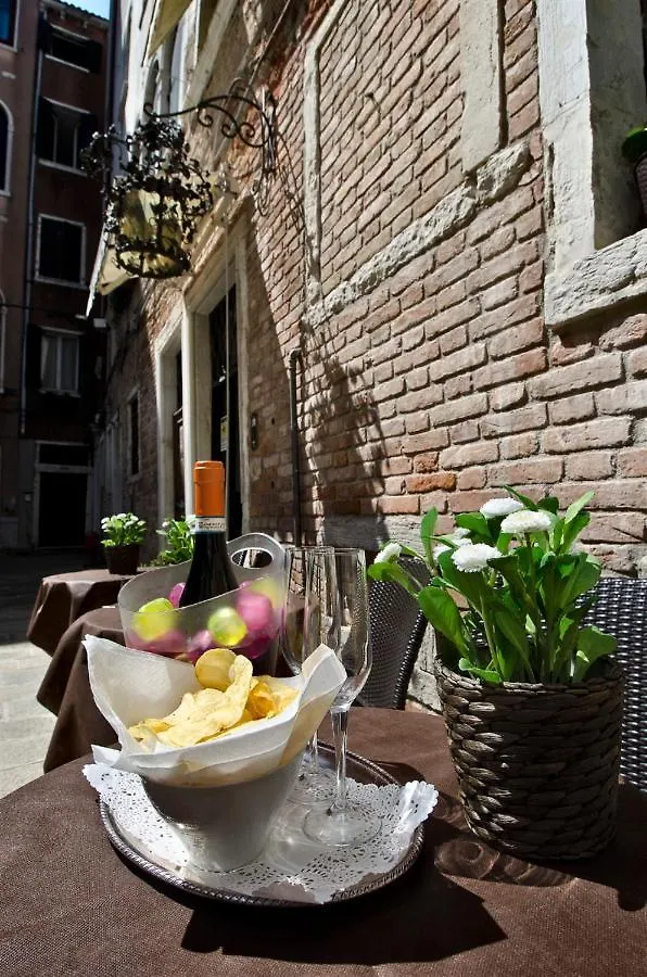 Locanda Casa Querini Veneza 3*,  Itália