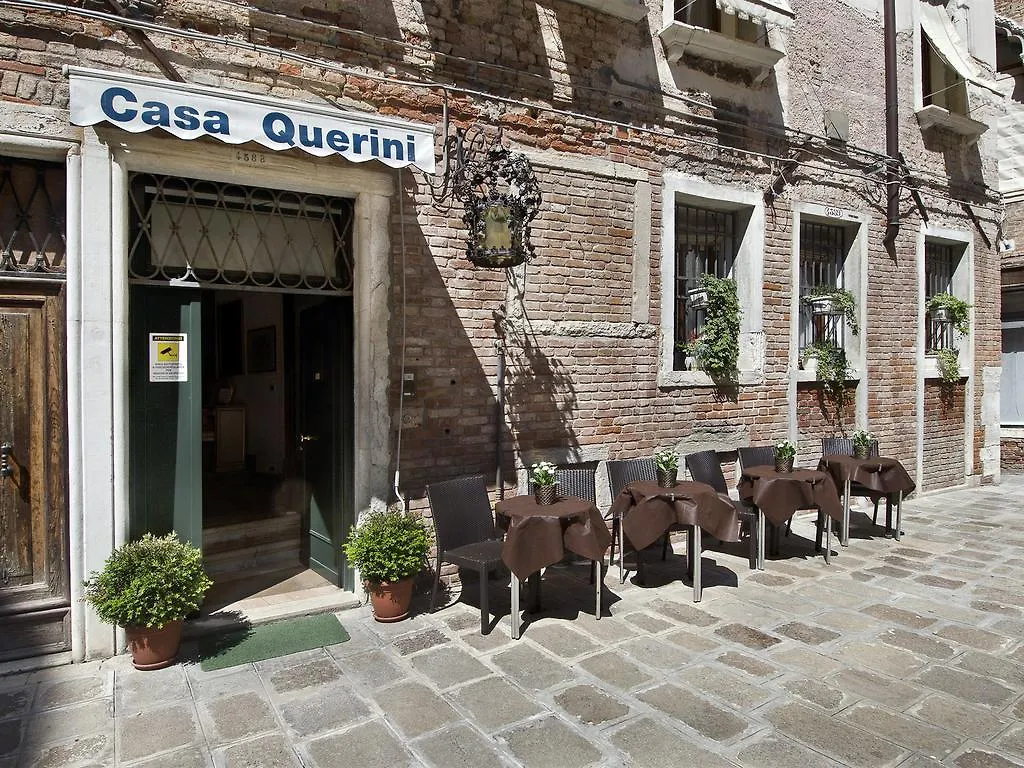 *** Alojamento de Acomodação e Pequeno-almoço Locanda Casa Querini Veneza Itália